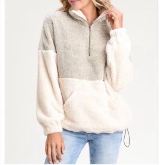Sweaters - Pull Over Sweater